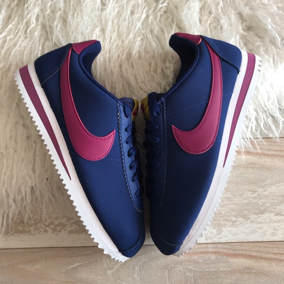 NWT Nike Classic Cortez Leather - Picture 3 of 7